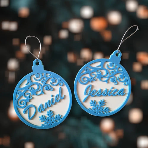 Bolas navideñas 3D con diseño arabesco y nombres Daniel y Jessica personalizados