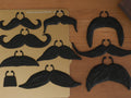 Set de 10 bigotes 3D en negro - distintos modelos para Halloween y fiestas
