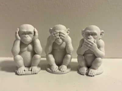 Set de 3 esculturas decorativas 3D monos sabios: no escucho, no veo, no hablo, color blanco