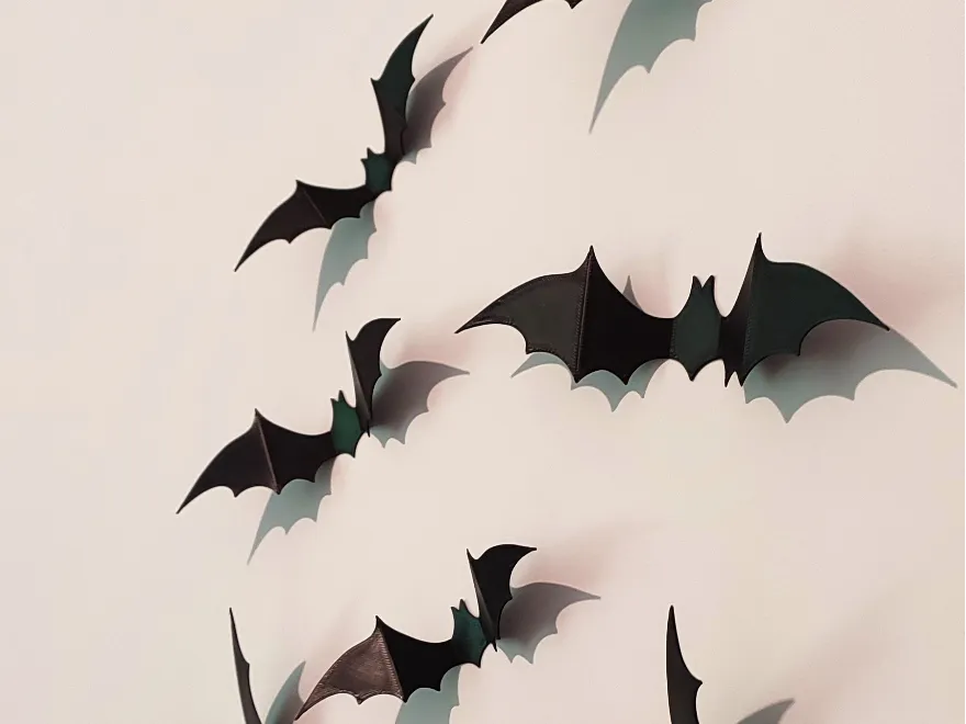 Set 4 murciélagos de pared 3D negro con relieve - 16cm y 14cm decoración Halloween
